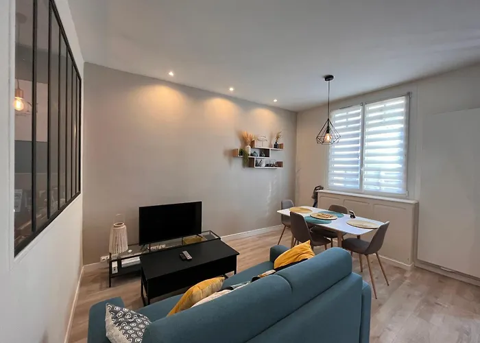 Maison 2 Avec Cour Privée, à 200m De La Et Proche Commerces - - Fr-1-197-557 * Les Sables-dʼOlonne